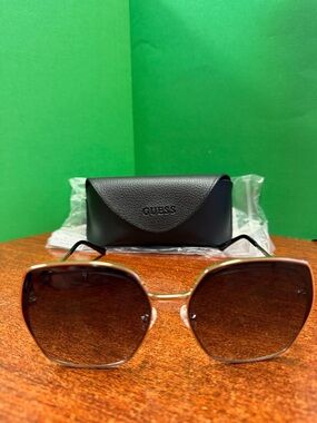 GUESS Brown Gradient Lens Sunglasses with Gold Frame